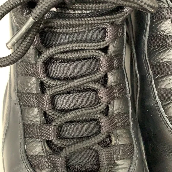 Air Jordan Retro 10 Size 9 - NYC Box Included - Picture 10 of 15